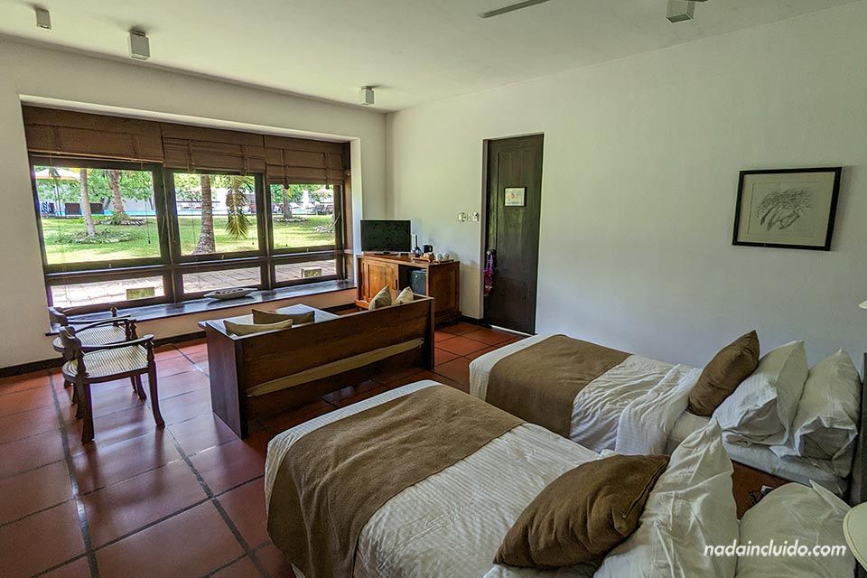 Habitación del hotel Jetwing Lagoon en Negombo (Sri Lanka)