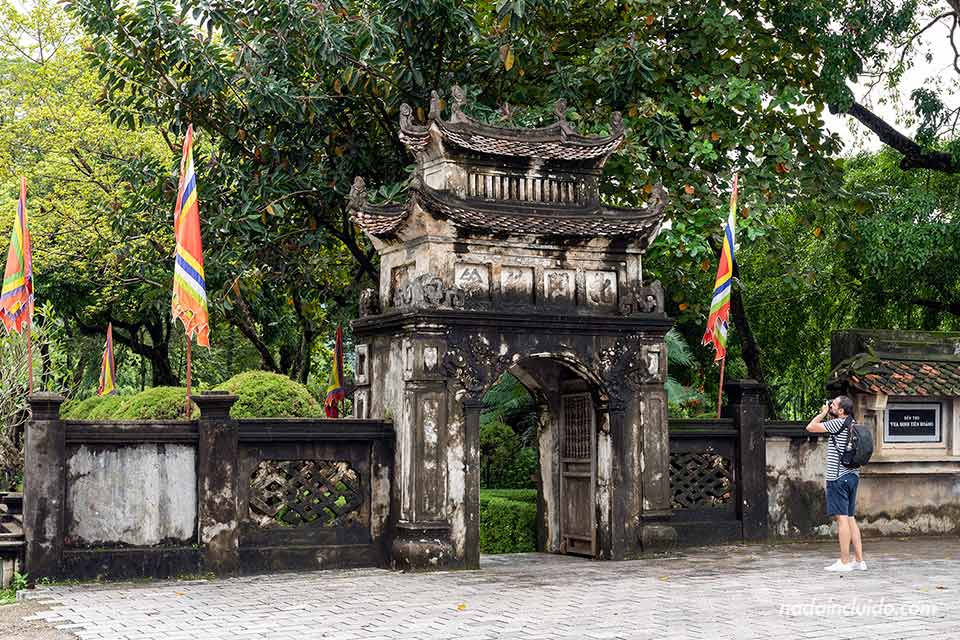 Entrada al templo de Dinh Tien Hoang - Ciudadela de Hoa Lu (Ninh Binh, Vietnam)