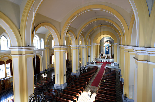 Vista desde lo alto del interior de la Catedral de Granada (Nicaragua)
