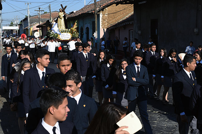 Procesión de Semana Santa en León (Nicaragua)