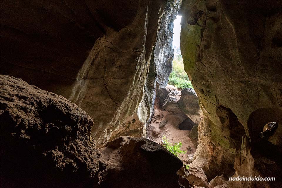 Cueva del murciélago - Qué ver en Railay (Tailandia)
