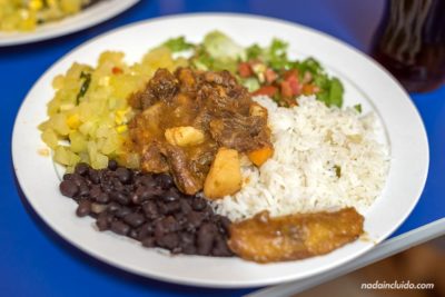 El casado es un plato típico en los almuerzos de Costa Rica