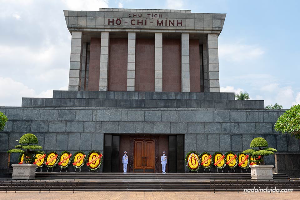 Mausoleo de Ho Chi Minh - Qué ver en Hanoi (Vietnam)