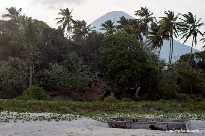 Playa de Santo Domingo en la Isla de Ometepe (Nicaragua)