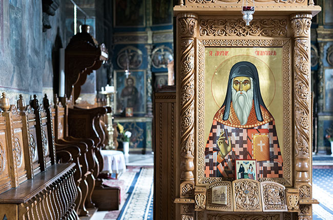 Interior del Manastirea Cetatuia (Monasterio Ciudadela) de Iasi (Rumanía)