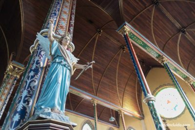 Estatua en la Iglesia de la Merced, San José (Costa Rica)