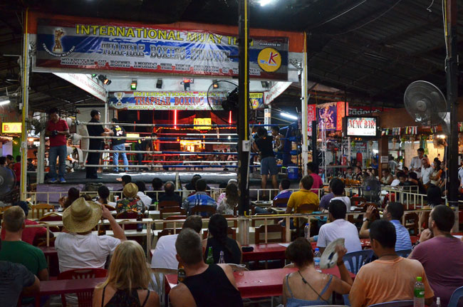 Thaphae Boxing Stadium, Thai Boxing
